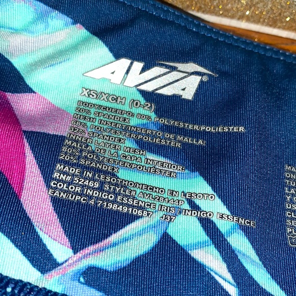 AVIA Workout Capri Performance Pants Navy Floral - Picture 4 of 12